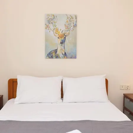 Elios - Beachfront, Big Gardens, Views , Bbq
