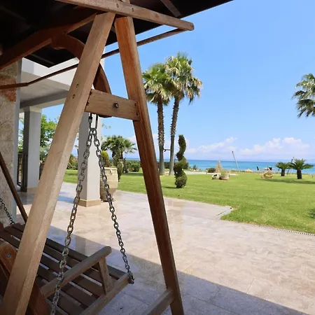 Elios - Beachfront, Big Gardens, Views , Bbq Villa *