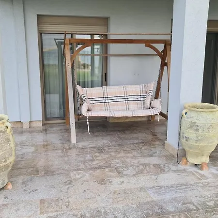 Elios - Beachfront, Big Gardens, Views , Bbq Chaniotis
