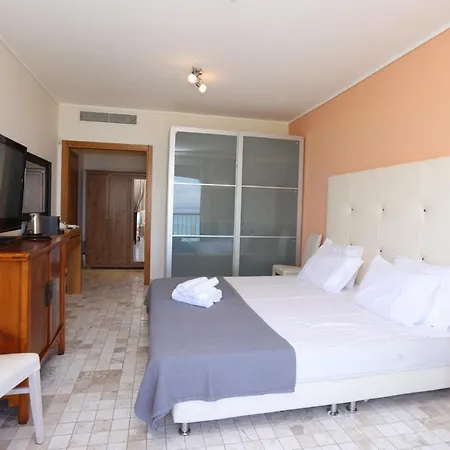 Elios - Beachfront, Big Gardens, Views , Bbq Villa