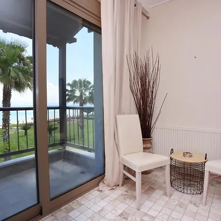 Villa Elios - Beachfront, Big Gardens, Views , Bbq Chaniotis